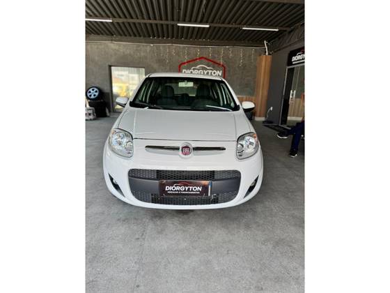 FIAT PALIO 1.4 MPI ATTRACTIVE 8V FLEX 4P MANUAL FIAT PALIO 1.4 MPI ATTRACTIVE 8V FLEX 4P MANUAL